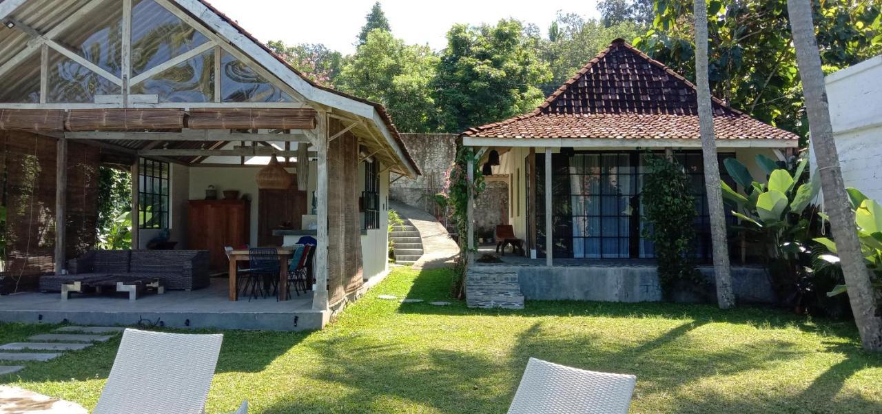 Sunmoonstarvillas Yogyakarta Jarakan Экстерьер фото