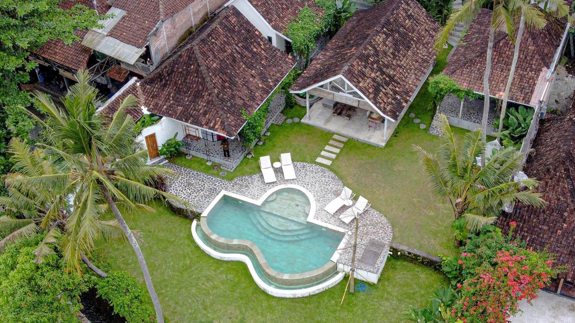 Sunmoonstarvillas Yogyakarta Jarakan Экстерьер фото