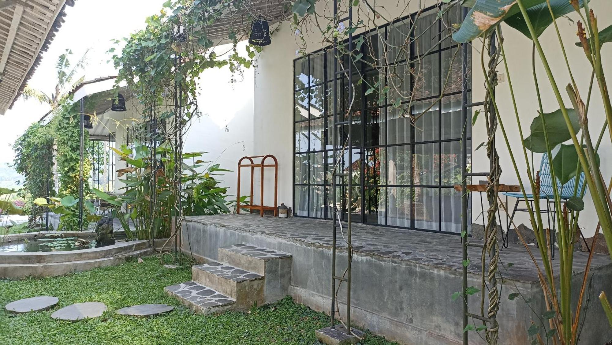Sunmoonstarvillas Yogyakarta Jarakan Экстерьер фото